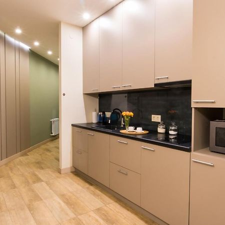 Hotelise L Bird Eye Apartment エレバン エクステリア 写真