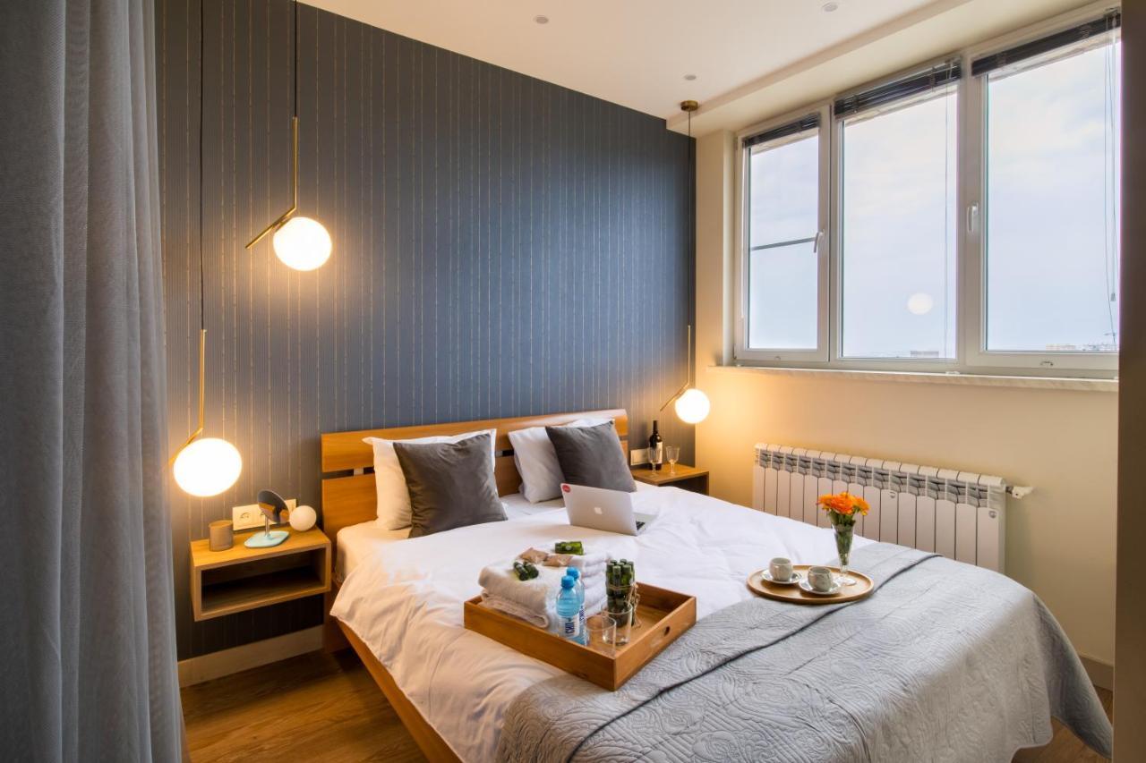 Hotelise L Bird Eye Apartment エレバン エクステリア 写真
