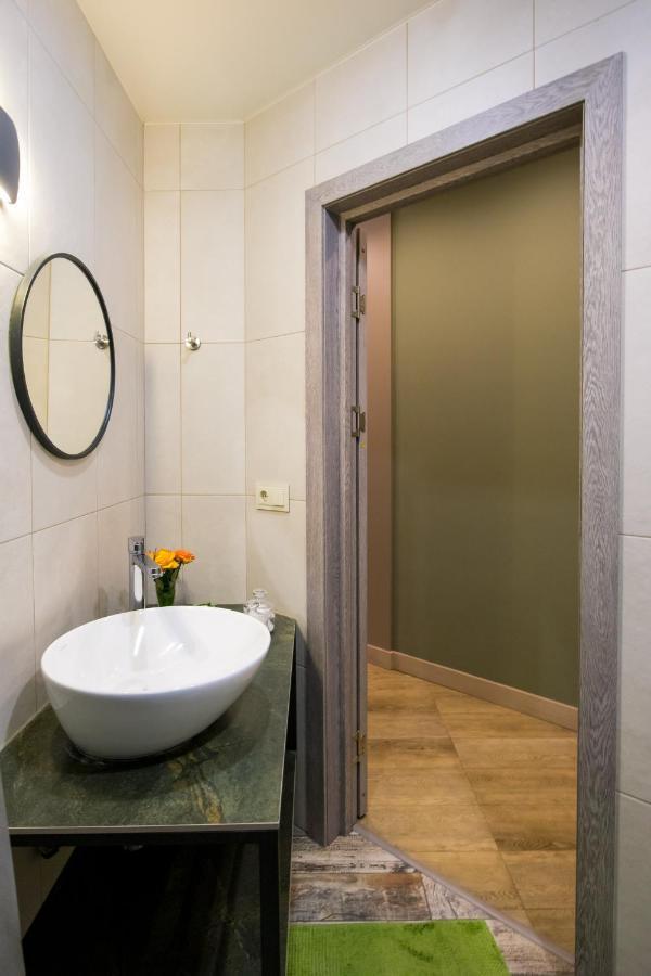 Hotelise L Bird Eye Apartment エレバン エクステリア 写真